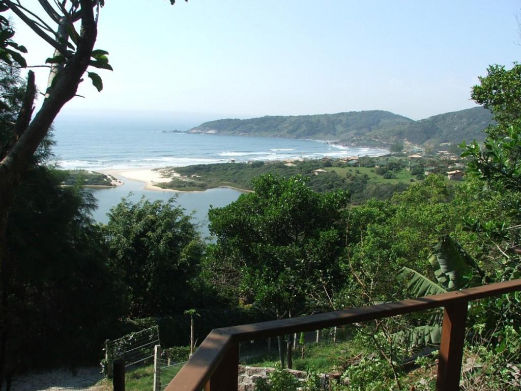 Cabanas Alto Mar Praia do Rosa Bagian luar foto